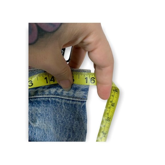 Vintage 90s Levis Bermuda High Rise Button Fly Shorts Size M - Picture 7 of 11